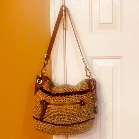 THE SAK Vintage Gorgeous Hand Bag. - Picture 3 of 8